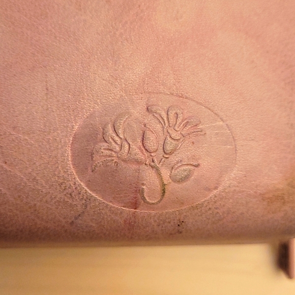 Buxton Light Pink Genunine Leather Wallet- See description. - Picture 12 of 17